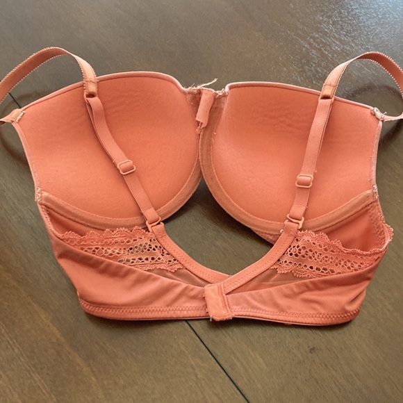 Push-up bra with lace (Free with any purchase!) - Picture 2 of 3